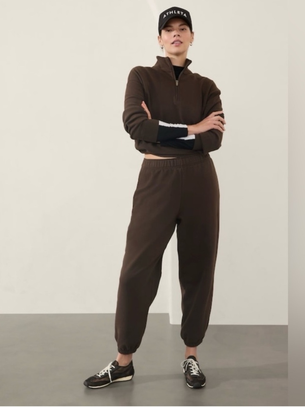 Athleta Forever Fleece Mid-Rise Jogger Sweatpant Expresso Brown Small Petite